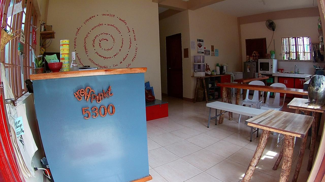 Treffpunkt 5300 Hostel Puerto Princesa Dış mekan fotoğraf