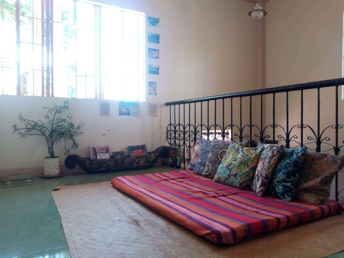 Treffpunkt 5300 Hostel Puerto Princesa Dış mekan fotoğraf
